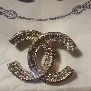 Chanel CC crystal brooch, light gold.
